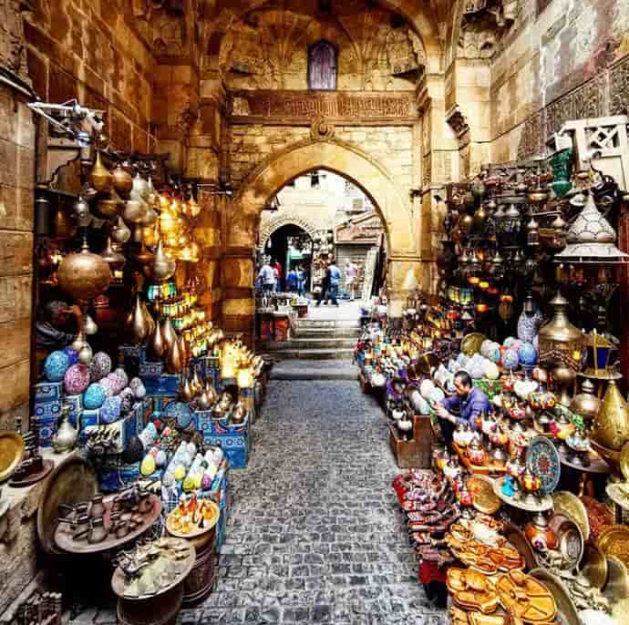 تحفة من تحف القاهرة ” سوق خان الخليلي”